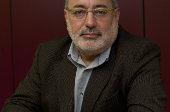 RETRATO CARLOS PEREZ DE ROZAS  . FOTO MANEL MONTILLA